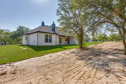 173 Oak Grove Way, Springtown, TX 76082 - Photo 36
