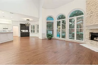 801 Shady Bend Court, Highland Village, TX 75077 - Photo 12