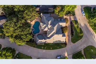 801 Shady Bend Court, Highland Village, TX 75077 - Photo 34