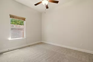 4721 Harlow Bend Dr, Irving, TX 75038 - Photo 10