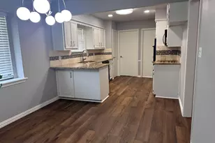 2409 Oakwood Dr, Carrollton, TX 75006 - Photo 8
