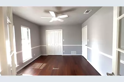 2409 Oakwood Drive, Carrollton, TX 75006 - Photo 18
