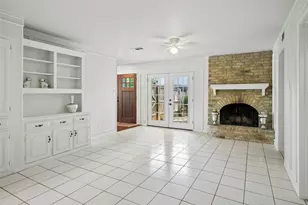 10504 Berry Knoll Dr, Dallas, TX 75230 - Photo 4
