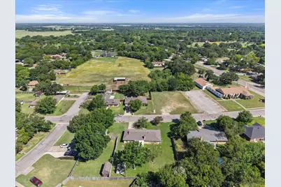 313 Wesley, Corsicana, TX 75110 - Photo 30