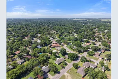 313 Wesley, Corsicana, TX 75110 - Photo 30