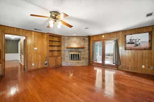 313 Wesley, Corsicana, TX 75110 - Photo 8