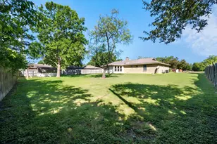 313 Wesley, Corsicana, TX 75110 - Photo 4