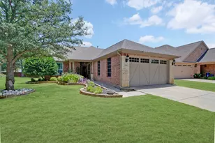 7444 St Petersburg Dr, Frisco, TX 75036 - Photo 2