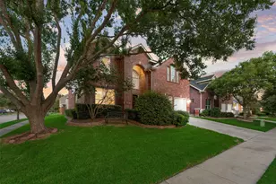 1660 Meadows Ave, Lantana, TX 76226 - Photo 4
