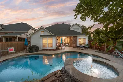 1660 Meadows Avenue, Lantana, TX 76226 - Photo 2