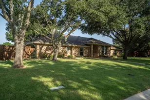 241 Raintree Dr, Highland Village, TX 75077 - Photo 40