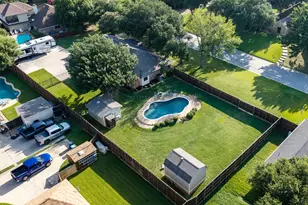 241 Raintree Dr, Highland Village, TX 75077 - Photo 34
