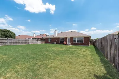 1621 Brookleaf Drive, Arlington, TX 76018 - Photo 26