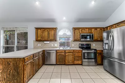 2641 Chadwick Drive, Fort Worth, TX 76131 - Photo 8