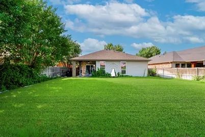 2641 Chadwick Drive, Fort Worth, TX 76131 - Photo 16