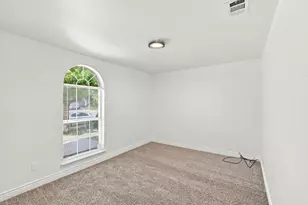 2534 Las Villas Ave, Dallas, TX 75211 - Photo 12