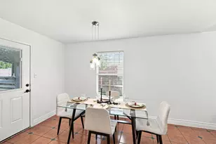 2534 Las Villas Ave, Dallas, TX 75211 - Photo 4