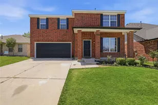 7104 Starwood Dr, Fort Worth, TX 76137 - Photo 2