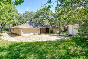 3410 Woodford Dr, Arlington, TX 76013 - Photo 38