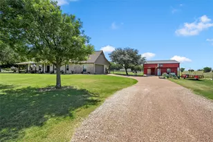 2765 Pleasant Run Rd, McGregor, TX 76657 - Photo 28