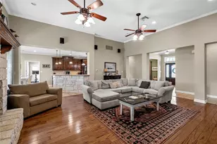 2765 Pleasant Run Rd, McGregor, TX 76657 - Photo 4