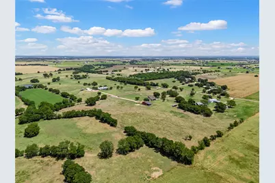 2765 Pleasant Run Road, McGregor, TX 76657 - Photo 30