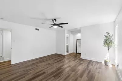 7504 Canyon Crest Court, Fort Worth, TX 76179 - Photo 16