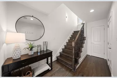 4039 Congress Avenue #201, Dallas, TX 75219 - Photo 4