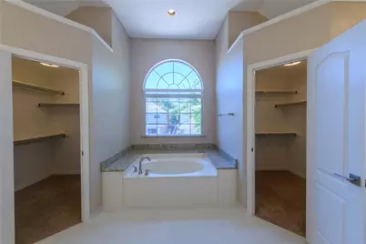 1812 Canoe Way, Carrollton, TX 75010 - Photo 30