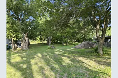 5410 Wyoming Court, Granbury, TX 76048 - Photo 2