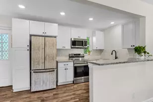 2705 Brockbank Dr, Irving, TX 75062 - Photo 10