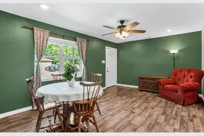 2705 Brockbank Drive, Irving, TX 75062 - Photo 6