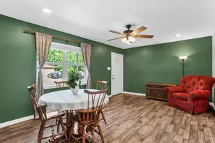 2705 Brockbank Dr, Irving, TX 75062 - Photo 6