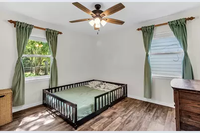 2705 Brockbank Drive, Irving, TX 75062 - Photo 4
