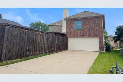 9305 Clearview Drive, McKinney, TX 75072 - Photo 2