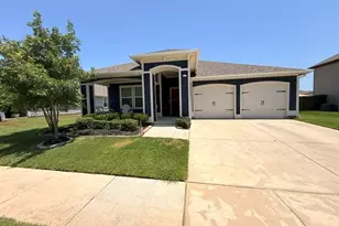 616 Timberwood Dr, Cleburne, TX 76031 - Photo 1