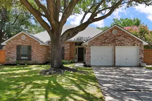 3321 Knob Oak Dr, Grapevine, TX 76051 - Photo 1