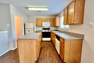 2200 Lookout Ln, Denton, TX 76207 - Photo 4