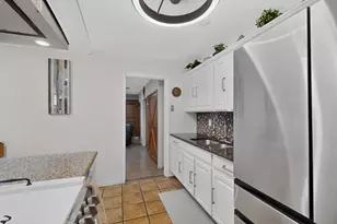 4651 Timberwood Dr, Dallas, TX 75211 - Photo 14