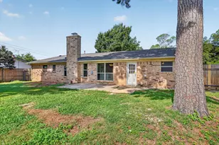 412 Apple Blossom Ln, Hurst, TX 76053 - Photo 28
