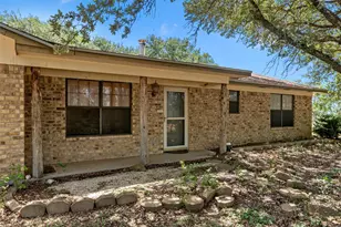 429 Wildwood Trail, Robinson, TX 76655 - Photo 4