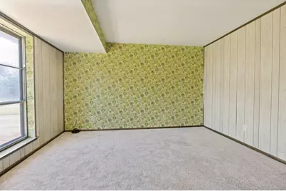 612 Glenn Drive, Euless, TX 76039 - Photo 2