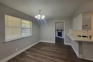 829 E Mustang St, Crowley, TX 76036 - Photo 6