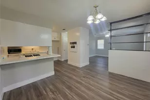 829 E Mustang St, Crowley, TX 76036 - Photo 10