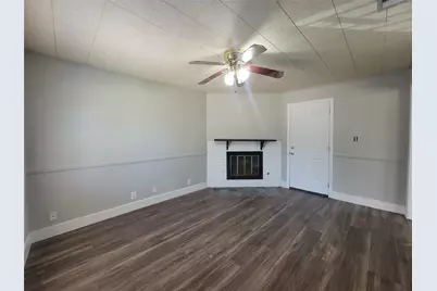 829 E Mustang Street, Crowley, TX 76036 - Photo 8