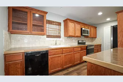 7113 Ridgeview Drive, Rowlett, TX 75089 - Photo 10
