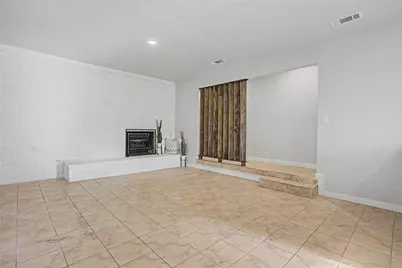7232 Monterrey Drive, Fort Worth, TX 76112 - Photo 10