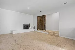7232 Monterrey Dr, Fort Worth, TX 76112 - Photo 10