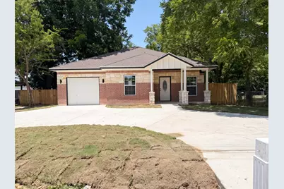 922 Gibbard Avenue, Wills Point, TX 75169 - Photo 1