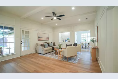 1917 Middle Glen Drive, Carrollton, TX 75007 - Photo 12